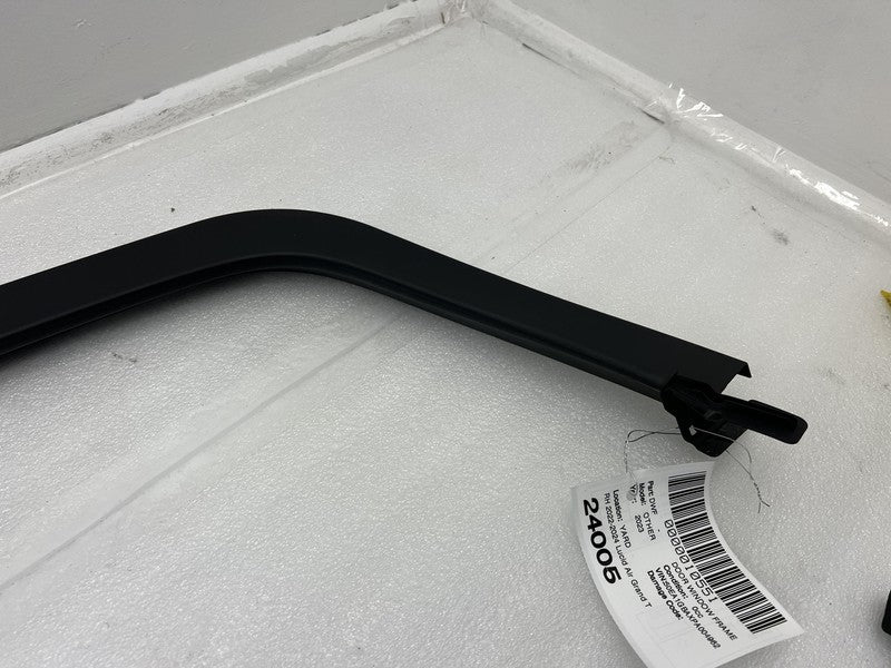 P11-NDK0AR-02 ⭕2022-2024 Lucid Air Rear Right Door Window Garnish Frame Cover RH P11-NDK0AR-02