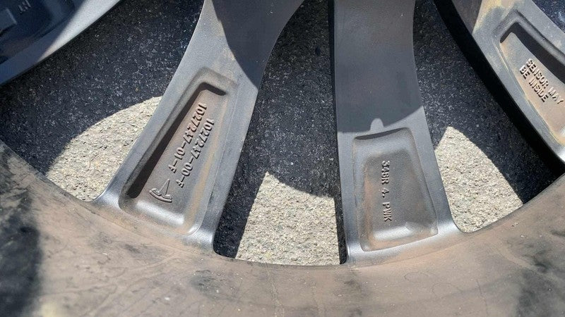 ⭕ 16-20 Model X Rear Wheel Rim 22X10J+35MM w/ Tire 285/35/ZR22 OEM 102