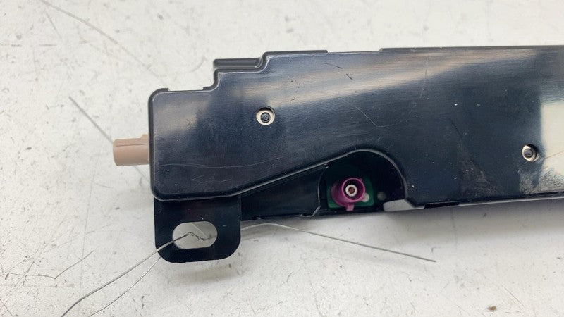 ⭕ 2017-2023 Tesla Model 3 Y WiFi Bluetooth Antenna Control Module 1585