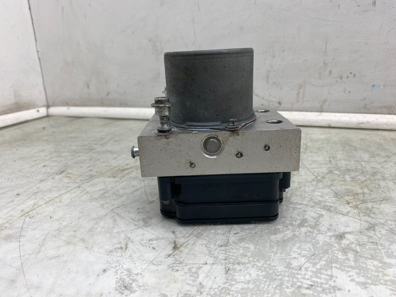 1044745 00 B ⭕ 17-23 Tesla Model 3 Anti-Lock Brake System Abs Pump Module Unit 1044745-00-B