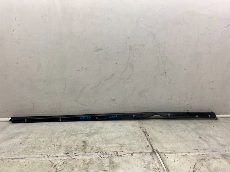 ⭕12-25 Tesla Model S Passenger Side Skirt Molding Scuff Plate Right 10