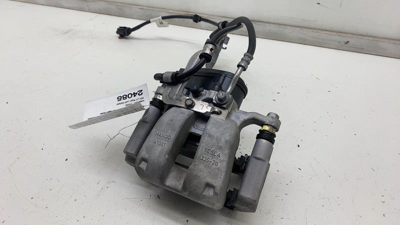 ⭕ 2020-2024 Tesla Model Y Rear Left Caliper w/ Brake Line Hose BASE 10