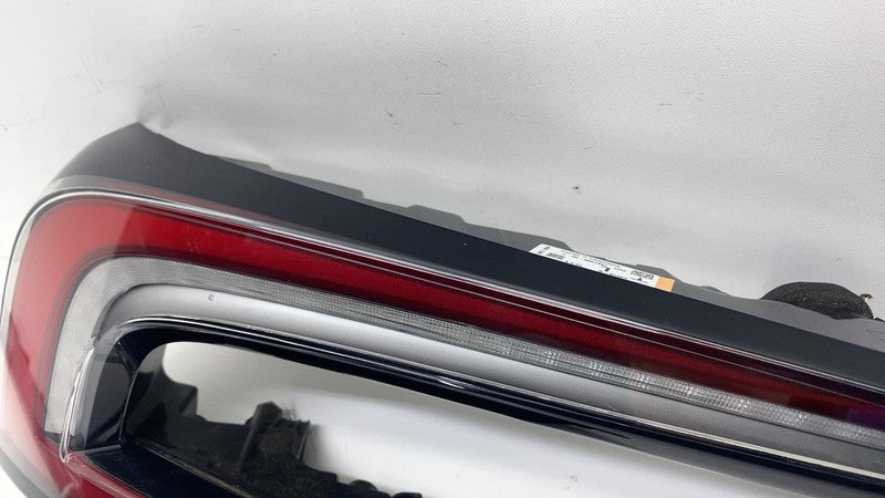 1691498-00-F ⭕ 24-25 Model 3 Rear Driver Side Taillight Quarter Tail Lamp Left 1691498-00-F
