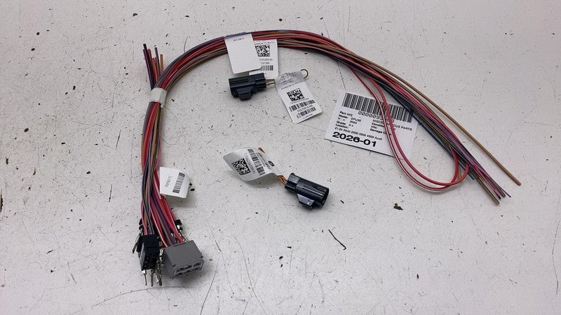 ⭕ 2021-2024 RAM 3500 Auxiliary Power Distribution Center Kit Mopar P68