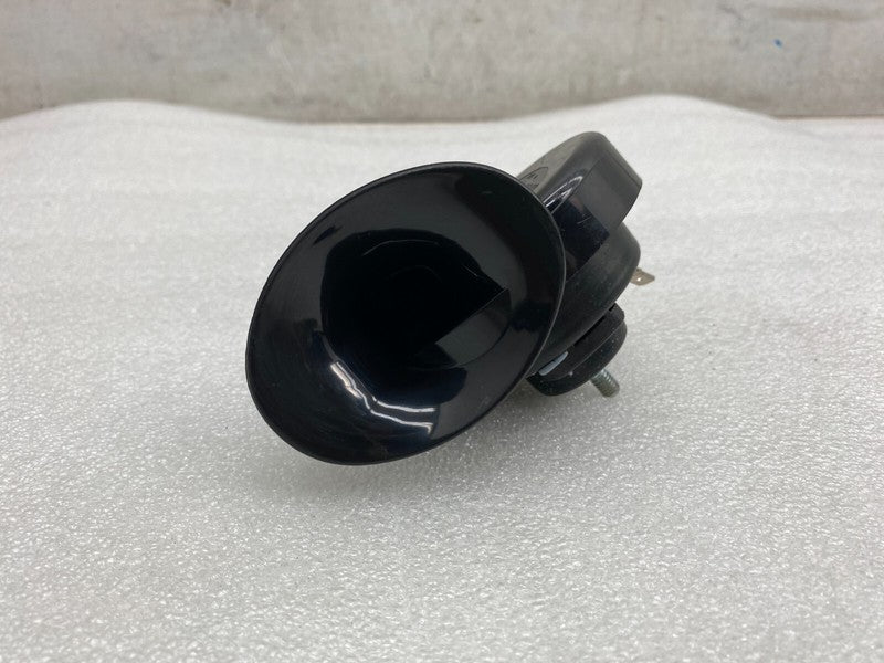 E1 0020046 ⭕ 2012-2020 Tesla Model S 3 Seger High Pitch Tone Horn 12V 510 Hertz E1 0020046