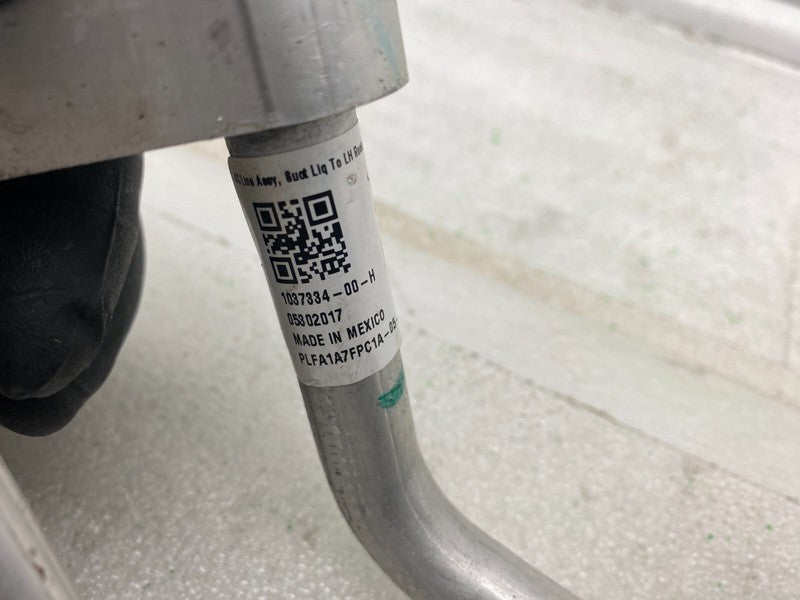 103733400H ⭕ 16-20 Model X A/C Liquid Suction to Right Hand Rocker Pipe Line 1037334-00-H