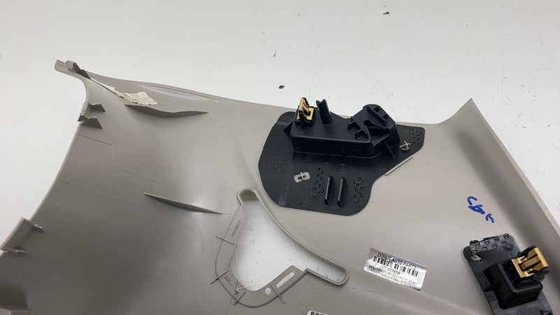 5RJ07TRMAF ⭕2017-2024 Chrysler Pacifica Rear Left Side D-Pillar Trim Cover Panel 5RJ07TRMAF