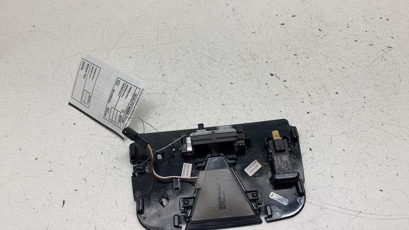 4N0907217A 2019-2023 Audi e-Tron Front Windshield Lane Change Assist Camera Unit w/ Cover