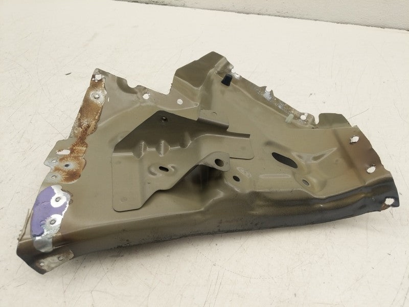 1095609 00 E ⭕ 2017-2020 Tesla Model 3 Rear Passenger Side Bumper Bracket Right 1095609-00-E