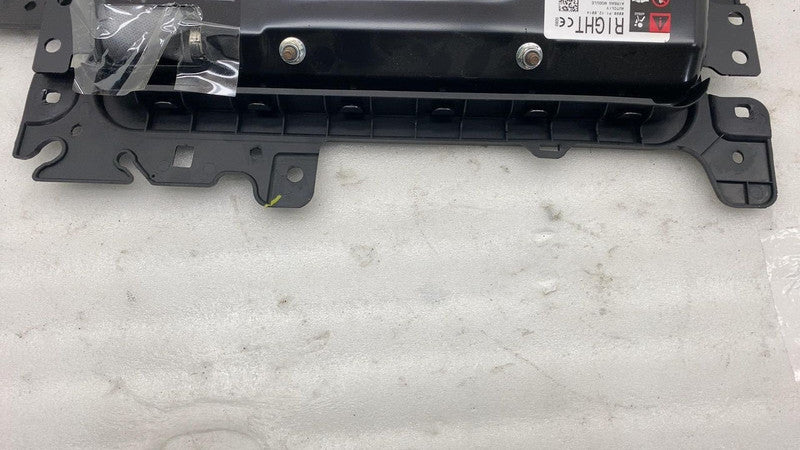 ⭕ 17-23 Tesla Model Y 3 Right Knee Airbag Passenger Safety Module 1077