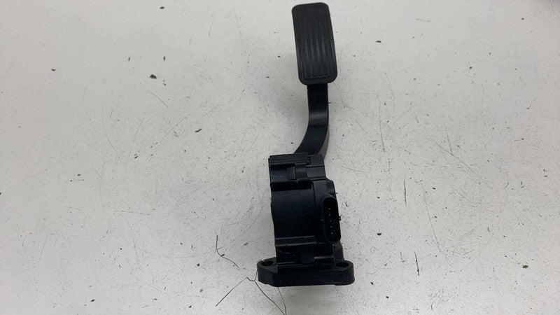 ⭕ 2024-2025 Tesla Model 3 M3 Front Accelerator Gas Pedal Throttle Sens
