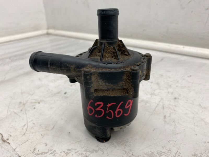 2012-2015 Tesla Model S MS Cooling System Pump Motor Inverter Coolant Assembly