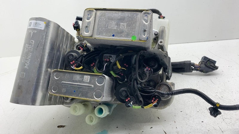 ⭕ 2021-2026 Tesla Model 3 Supermanifold Refrigerant Chiller w/ Coolant