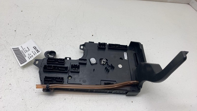1078673 00 F 2017-2020 Tesla Model 3 M3 Left Low Voltage Controller Electronic Control Module