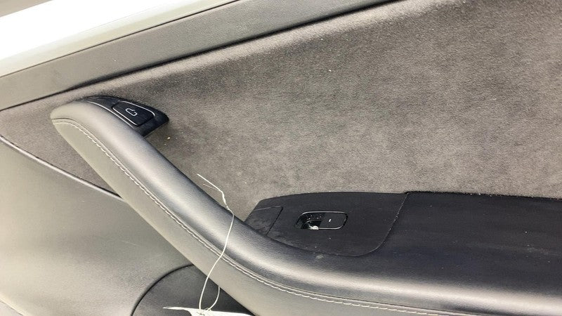1593863-00-A ⭕ 21-23 Tesla Model 3 Front Passenger Side Interior Door Panel Trim Card Right