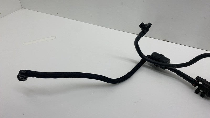 2018-2023 BMW 530e G30 Fuel Tank Vacuum Pump Breathe Vent Tube Line Ho
