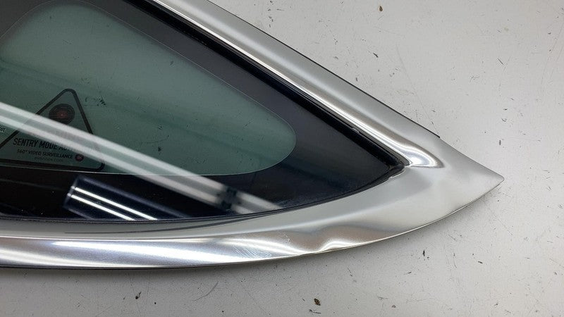 43R-004529 ⭕ 2017-2020 Tesla Model 3 Rear Driver Side Corner Window Quarter Glass Left LH