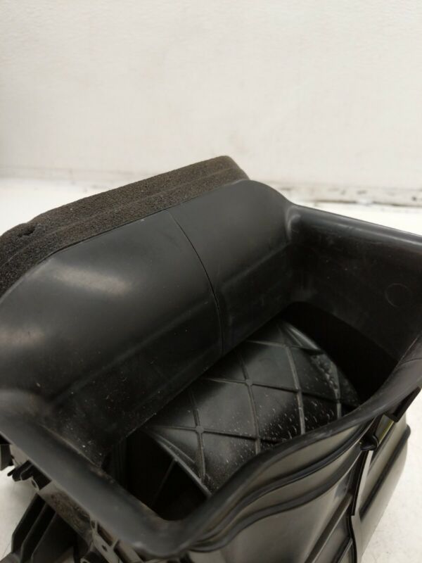 T33736C ⭕ 2017-2023 Tesla Model 3 Left Air Conditioning A/C Heater Recirculation Damper