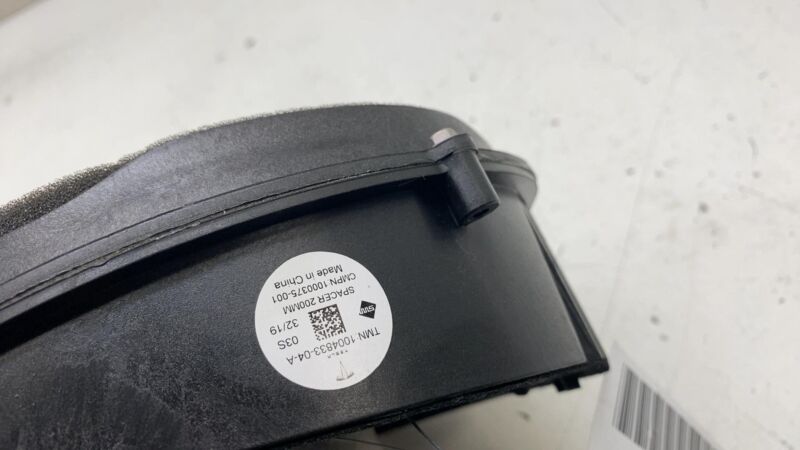 100483304A 2012-2020 Tesla Model S X Front Left & Right Door Audio Speaker Mid Woofer 200MM