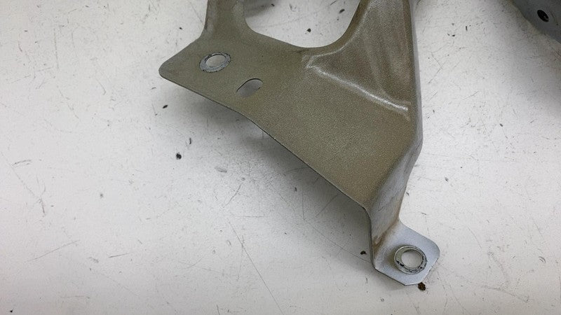 ⭕ 17-23 Model 3 PAIR Front Left & Right Fender Bracket 1086016-00-D/10