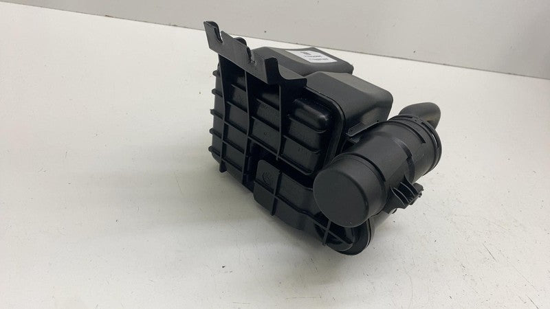 52030368AE ⭕ 2017-2024 Chrysler Pacifica Fuel Gas Vapor Evaporator Canister OEM 52030368AE