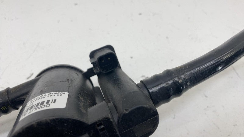 6599350 ⭕ 25 Chevrolet Silverado 1500 Fuel Vapor Canister Solenoid Valve w/ Hose 6599350