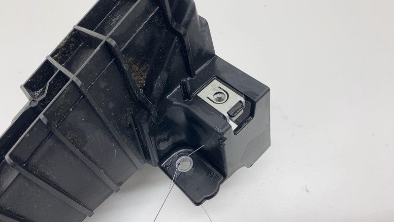 2024 Tesla Cybertruck Front Driver Side Rocker Step Trim Panel Bracket