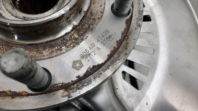 2017-2024 Chrysler Pacifica Front Left Spindle Knuckle Hub w/ Dust Shield LH FWD