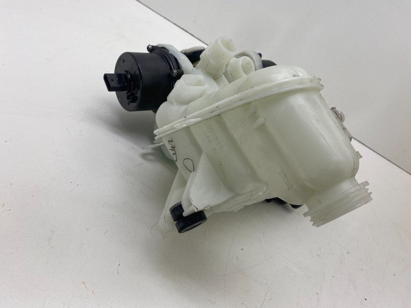 109701600D ⭕2017-2020 Model 3 Reservoir Superbottle Tank Chiller EXV Oil Fluid 1097015-00-K