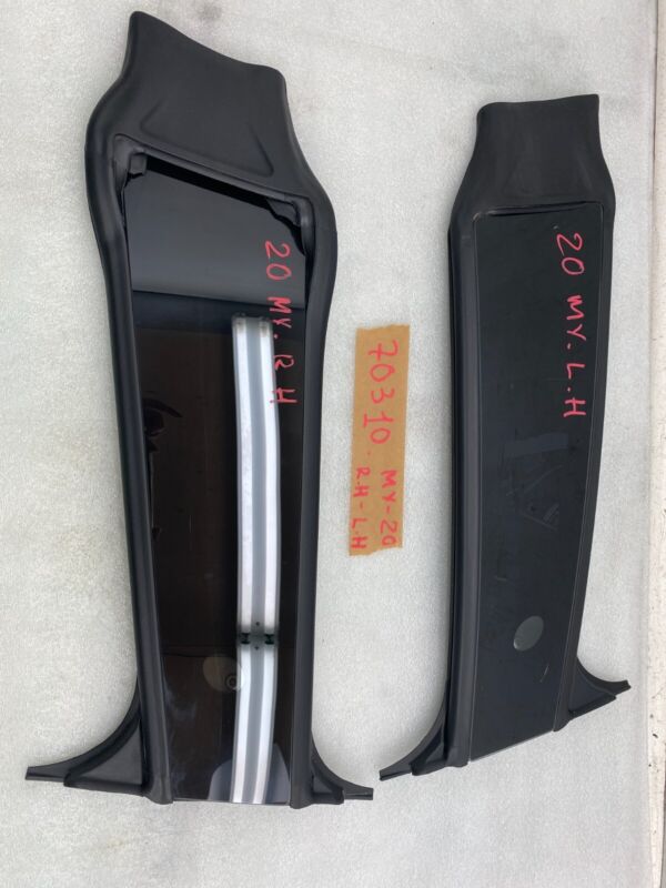 1516258 00 D ⭕20-23 Model Y Left & Right Exterior B-Pillar Applique 1516255-00-D/1516258-00-D