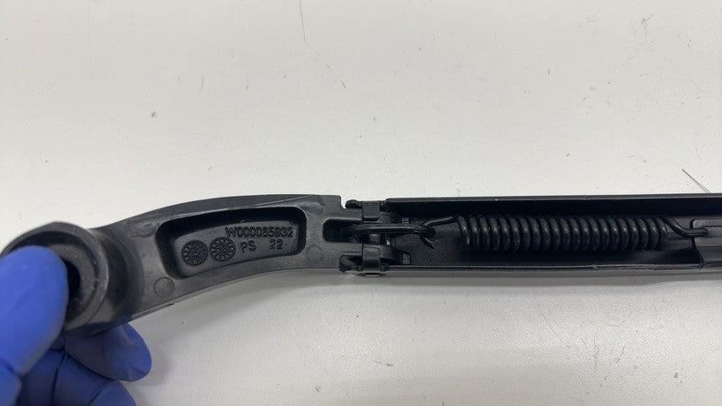 W000065932 ⭕ 15-18 Chevy Silverado 1500 Front Windshield Washer Fluid Wiper Arm W000065932