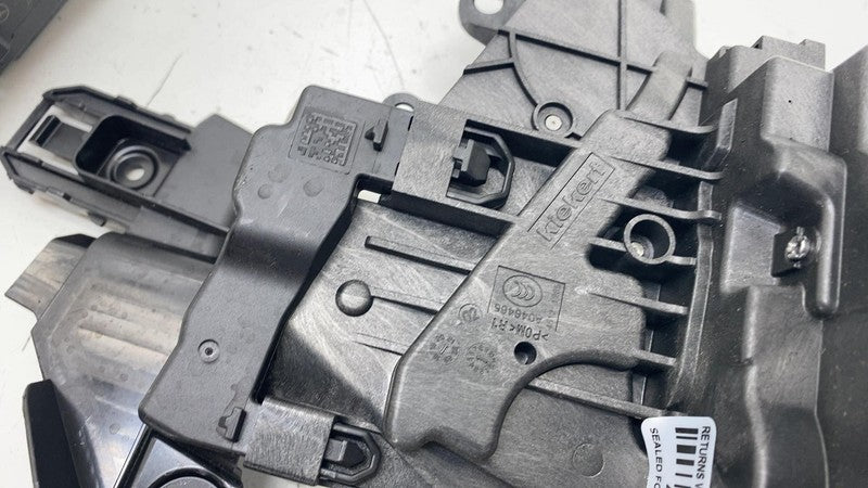 A09976092039799 ⭕ 2022 EQS 450+ V297 Rear Right Exterior Door Handle Outer White A09976092039799