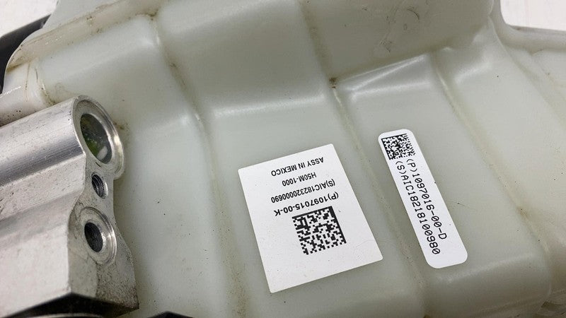 1097015-00-K ⭕ 2017-2020 Tesla Model 3 Reservoir Superbottle Tank Chiller Cooler 1097016-00-D