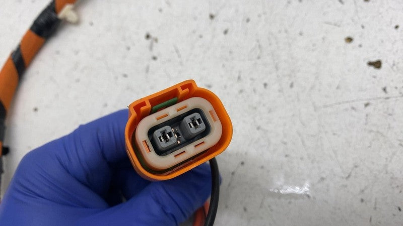 PT00038266C ⭕ 2022-2024 Rivian R1T R1S Lower Center Console Wiring w/ Outlet PT00038266-C