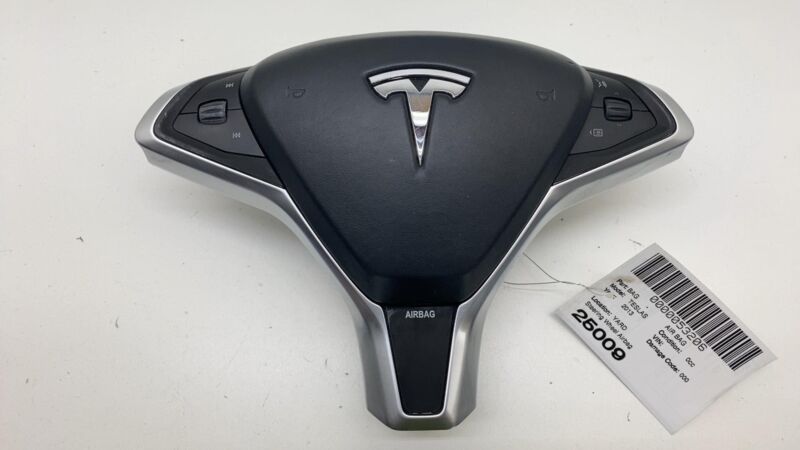 101426501C 2012-2015 Tesla Model S Steering Wheel Airbag Module w/ Retainer Plate Bracket