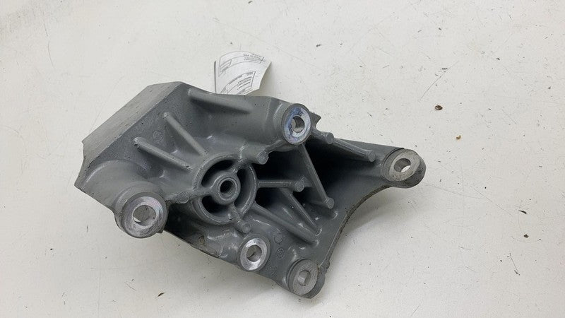 ⭕ 2016-2020 Tesla Model X Rear Right Engine Motor Mount Support Bracket Assembly