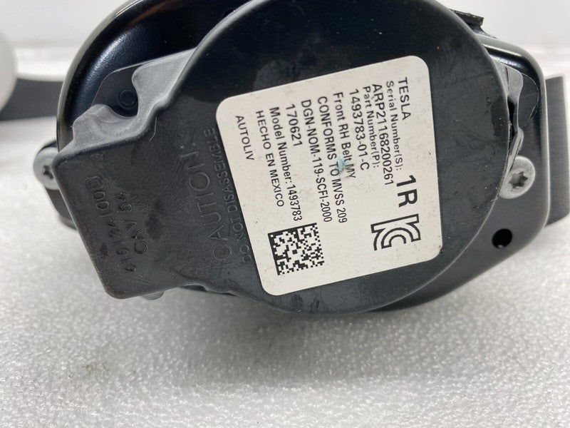 1493783 01 B ⭕ 2020-2023 Tesla Model Y Front Right 1st Row Seat Belt & Retractor 1493783-01-C