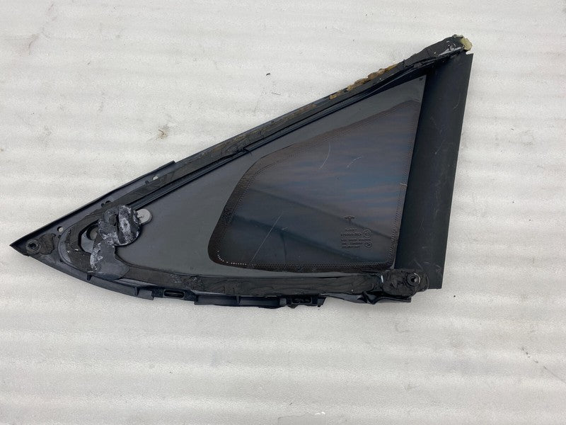E6 43R-008010 ⭕ 2012-2020 Tesla Model S Rear Passenger Side Quarter Fixed Glass Right RH Assy