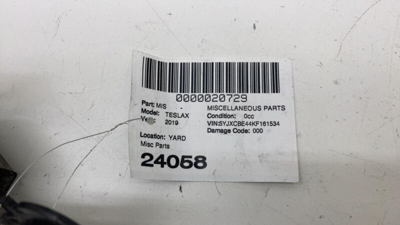 Does not apply 2016-2020 Tesla Model X MX Cooling System Auxiliary Coolant Water Pump Assembly