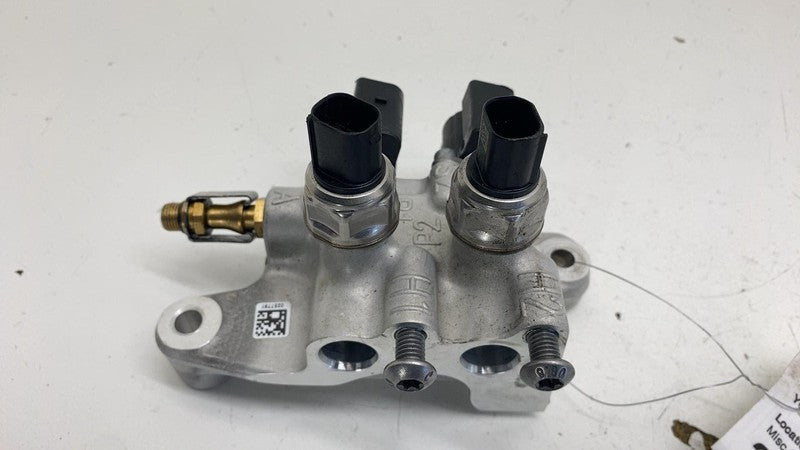 PT00003133-G ⭕ 2022 -2025 Rivian R1S Hydraulic Suspension Control Valve Unit OEM PT00003133-G