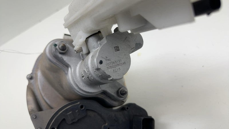 0204856671 ⭕ 2017-2023 Model 3 Power Brake Booster Master Cylinder & Reservoir 0204856671
