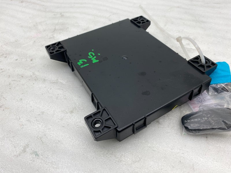 101090600C ⭕ 12-20 Model S MS Body Controller Module 315MHZ + Smart Key Remote 1010906-00-C