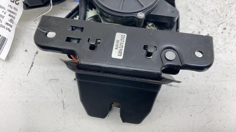 ⭕ 21-25 Model 3 Rear Liftgate Tailgate Decklid Lock Latch Actuator 150