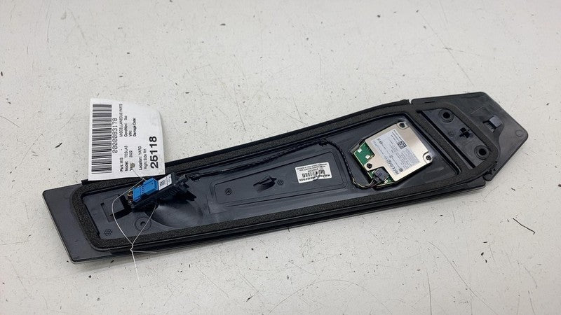 1100441-00-E ⭕17-23 Model 3 Right B-Pillar Applique Glass Trim Molding w/ Camera 1100441-00-E