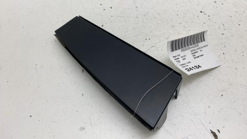 68259788AE ⭕ 17-24 Chrysler Pacifica Rear Right Roof Molding Hinge Cover Panel 68259788AE