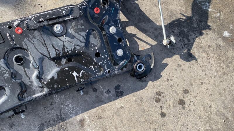 BV615019ENE 2013-2018 Ford C-Max Front Subframe Engine Cradle Crossmember w/ Stabilizer Bar