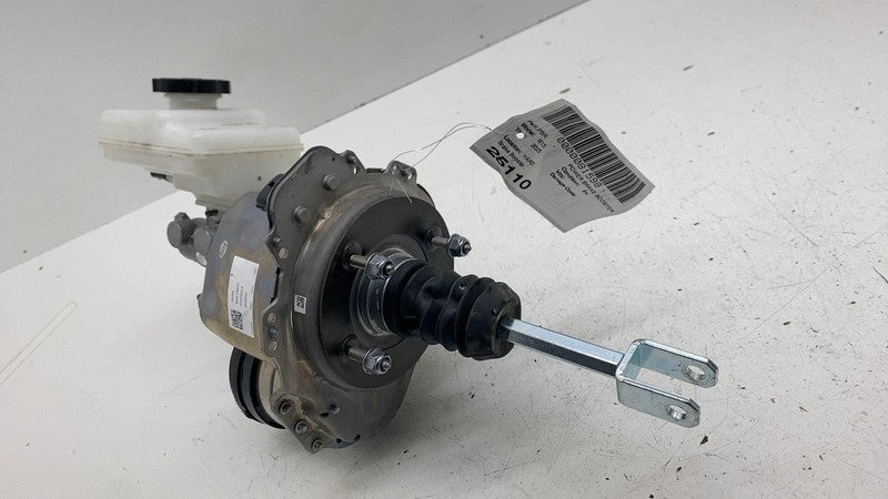 PT01073542A ⭕ 2025 Rivian R1S Power Brake Booster Master Cylinder Assembly Unit PT01073542-A