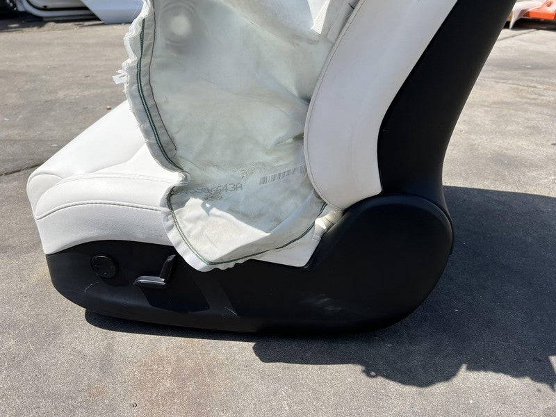⭕ 2016-2020 Tesla Model X MX Front Left Driver Seat w/ Track Rail Asse