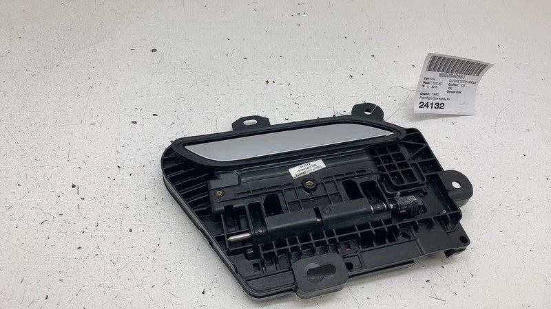 2016-2020 Tesla Model S Front Side Exterior Door Handle Outer Right 11