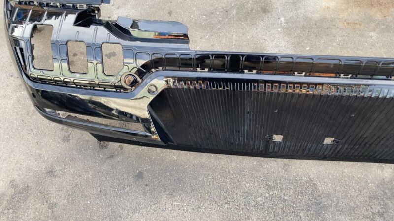 2024 Kia EV9 Rear Bumper Cover Assembly OEM
